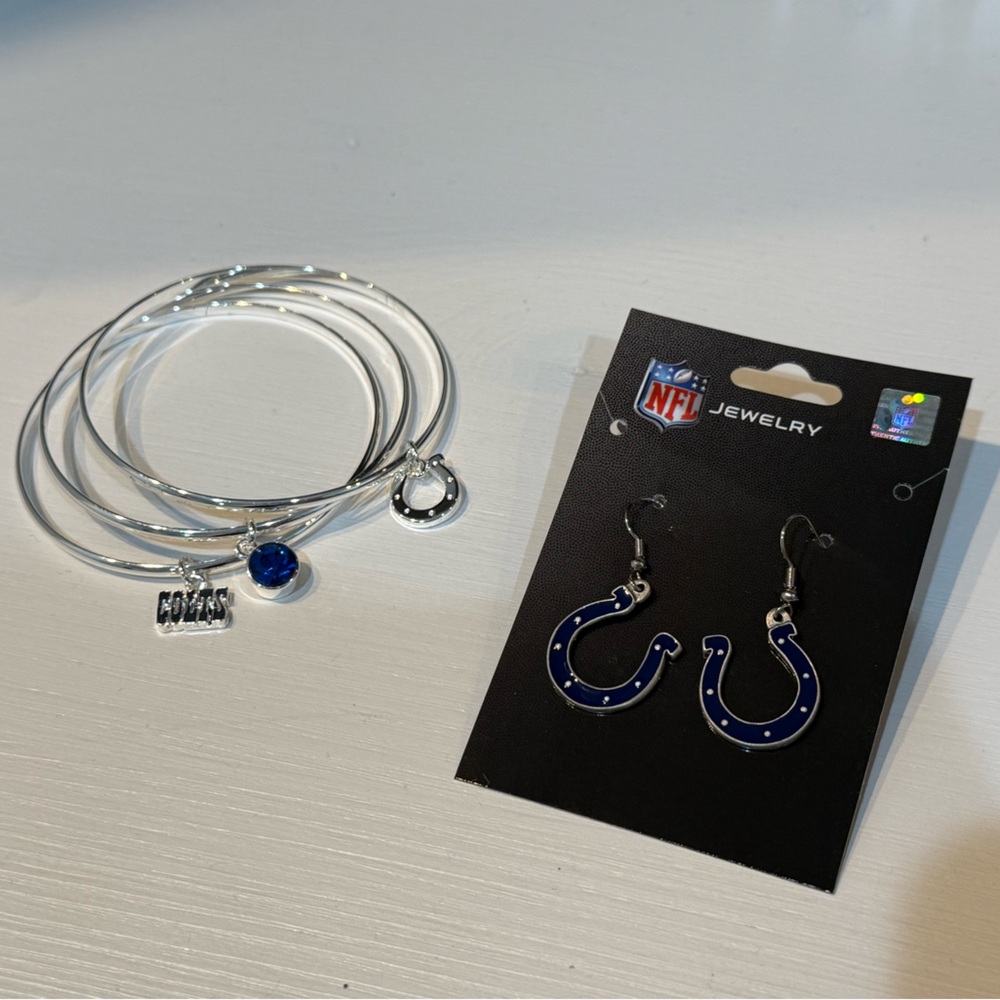 NFL Indianapolis Colts Bracelet and Earrings Set